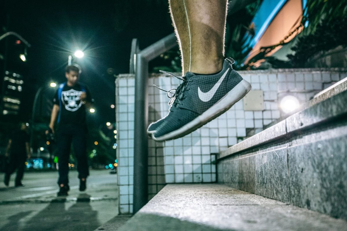 HOKA ou PUMA : quelles chaussures pour sauter mieux ?